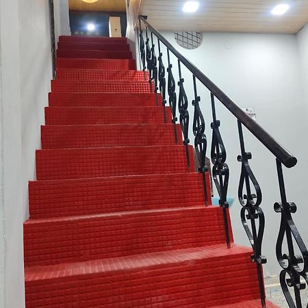 Hotel Crystal Dreams Mathura Exterior photo